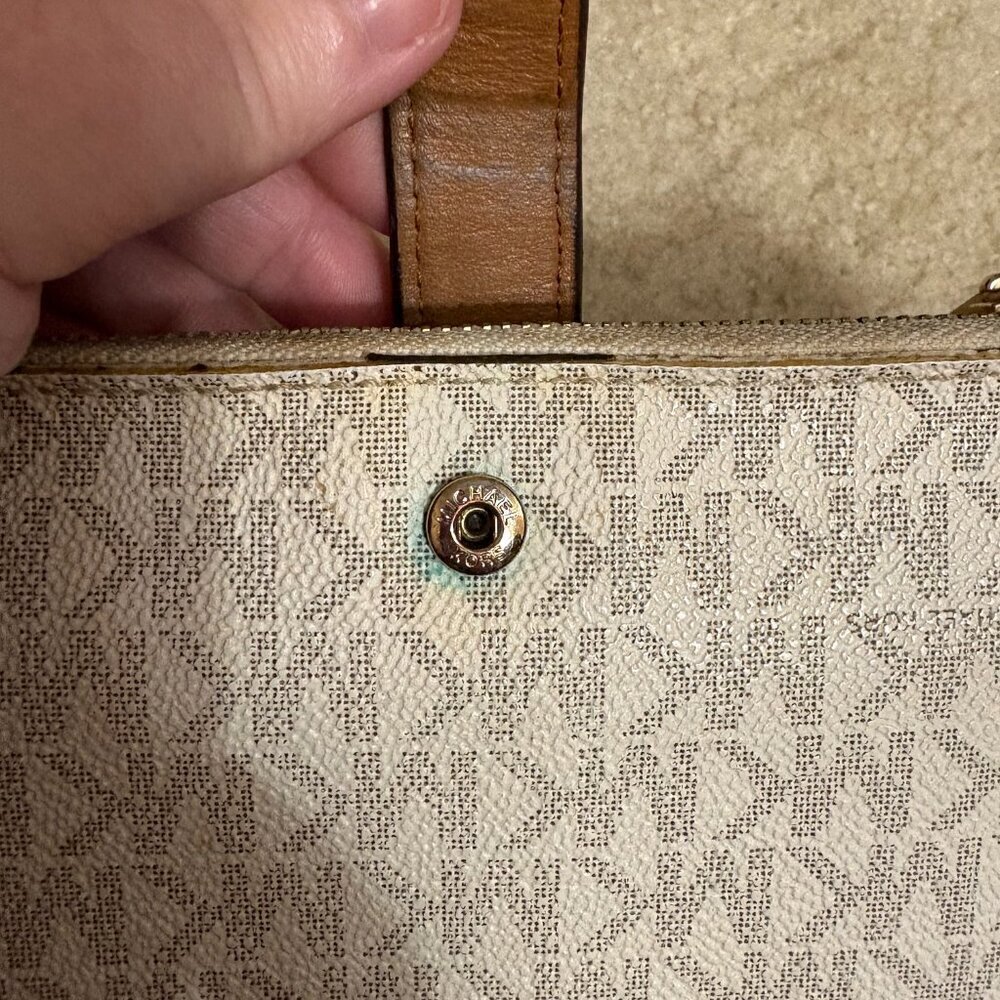 Michael Kors Jet Set Travel Large Wristlet Wallet – Brown MK Logo - Picture 8 of 16